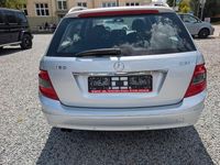 Gebraucht Mercedes C180 156 PS (114 kW) 2010 Silber Kombi