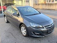 Gebraucht Opel Astra Exklusiv 140 PS (102 kW) 2015 Grau Limousine