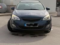 Second-hand Opel Astra 160 CP (117 kW) 2011 Albastru Break