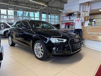 Gebraucht Audi A3 Sportback Design 116 PS (85 kW) 2017 Brillantschwarz Kleinwagen