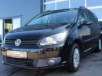Gebraucht VW Touran Trendline 105 PS (77 kW) 2011 Schwarz Van / Kleinbus