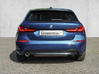 Gebraucht BMW 118 Shadowline 136 PS (100 kW) 2024 Phytonicblau Limousine