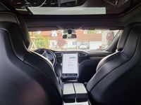 Usado Tesla Model S Performance 570 kW (775 HP) 2017 Cinzento Citadino