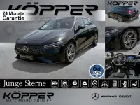Gebraucht Mercedes CLA180 Advanced Plus 136 PS (100 kW) 2025 Kosmosschwarz Kombi