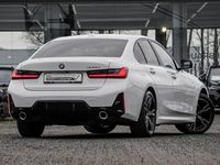 Gebraucht BMW 320 M Sport 190 PS (139 kW) 2025 Weiß Limousine