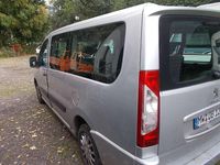 Gebraucht Peugeot TePee 163 PS (119 kW) 2013 Silber Van / Kleinbus