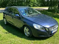 Gebraucht Volvo V60 Momentum 205 PS (150 kW) 2011 Blau Kombi