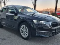 Neu Skoda Octavia 150 PS (110 kW) 2025 Blackmagic perleffekt Kombi
