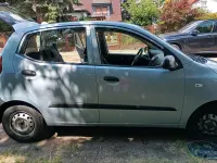 Gebraucht Hyundai i10 69 PS (50 kW) 2011 Blau Kleinwagen