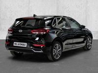 Gebraucht Hyundai i30 Advantage 140 PS (102 kW) 2024 Schwarz Kombi