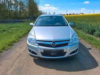 Usata Opel Astra 90 CV (66 kW) 2009 Argento Station wagon
