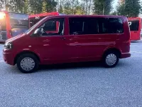 Gebraucht VW Multivan 101 PS (74 kW) 2014 Rot Van / Kleinbus