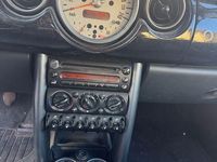 Gebraucht Mini ONE 90 PS (66 kW) 2006 Rot Kleinwagen