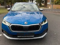 Gebraucht Skoda Octavia Scout 200 PS (147 kW) 2022 Blau Kombi