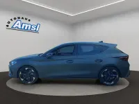 Neu Cupra Leon VZ 300 PS (220 kW) 2026 Rio green matt Limousine