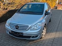 Gebraucht Mercedes B180 Edition 109 PS (80 kW) 2007 Silber Van / Kleinbus