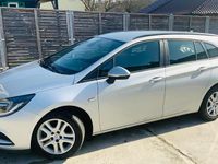 Gebraucht Opel Astra Edition 136 PS (100 kW) 2018 Silber Kombi