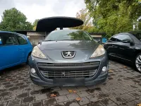 Gebraucht Peugeot 207 74 PS (54 kW) 2011 Grau Kleinwagen