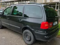 Używany Seat Alhambra 2004 Czarny Minivan