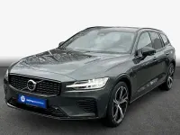Neu Volvo V60 Ultra 455 PS (334 kW) 2026 Grün Kombi