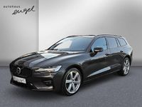 Gebraucht Volvo V60 Plus 197 PS (144 kW) 2023 Platinum grey / metallic Kombi