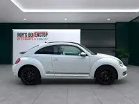Gebraucht VW Beetle Cup 105 PS (77 kW) 2014 Weiß Kleinwagen