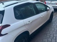 Gebraucht Peugeot 2008 82 PS (60 kW) 2016 Weiß SUV