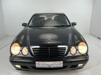 Second-hand Mercedes E240 Elegance 170 CP (125 kW) 2000 Negru Berlinǎ