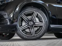 Gebraucht Mercedes GLC300 AMG line 269 PS (197 kW) 2026 Obsidianschwarz  metalliclack SUV