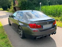 Gebraucht BMW 550 449 PS (330 kW) 2016 Andere farben Limousine