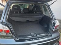 Gebraucht Mitsubishi Outlander 160 PS (117 kW) 2006 Grau SUV