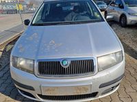 Gebraucht Skoda Fabia Classic 54 PS (39 kW) 2006 Diamantsilber met. Kleinwagen