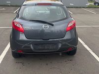 Gebraucht Mazda 2 Independence 68 PS (50 kW) 2009 Grau Kleinwagen