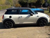 Gebraucht Mini ONE 75 PS (55 kW) 2015 Weiß Kleinwagen