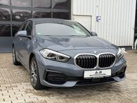 Gebraucht BMW 118 Sport Line 136 PS (100 kW) 2023 Grau Kleinwagen