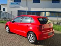 Gebraucht VW Polo 75 PS (55 kW) 2014 Rot Kleinwagen