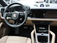 Neu Porsche Cayenne 471 PS (346 kW) 2026 Algarveblaumetallic (metallic) SUV