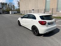 Second-hand Mercedes A200 156 CP (114 kW) 2017 Alb Hatchback