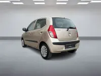 Gebraucht Hyundai i10 67 PS (49 kW) 2010 Silber Kleinwagen