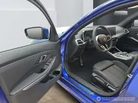 Gebraucht BMW 330e M Sport 292 PS (214 kW) 2025 Blau Kombi