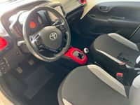 gebraucht Toyota Aygo Automatik, Navi, 8 fachbereift, Klimaautomatik