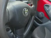 Gebraucht Toyota Aygo 67 PS (49 kW) 2008 Rot Kleinwagen