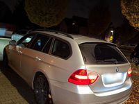 Gebraucht BMW 318 129 PS (94 kW) 2007 Silber Kombi
