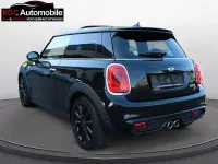 Gebraucht Mini Cooper SD Sport 170 PS (125 kW) 2017 Midnight black metallic Kleinwagen