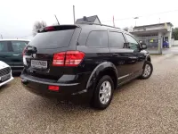 Gebraucht Dodge Journey SE 170 PS (125 kW) 2010 Brilliant black crystal pearl SUV