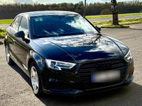 Gebraucht Audi A3 Comfort 110 PS (80 kW) 2017 Schwarz Limousine