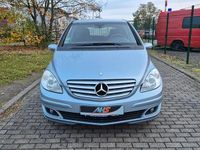 Gebraucht Mercedes B170 116 PS (85 kW) 2006 Blau Van / Kleinbus