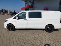 Gebraucht Mercedes Vito 163 PS (119 kW) 2023 Weiß Van