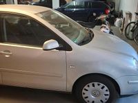 Gebraucht VW Polo 65 PS (47 kW) 2003 Silber Limousine