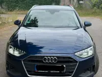 Gebraucht Audi A4 Basis 163 PS (119 kW) 2022 Blau Kombi